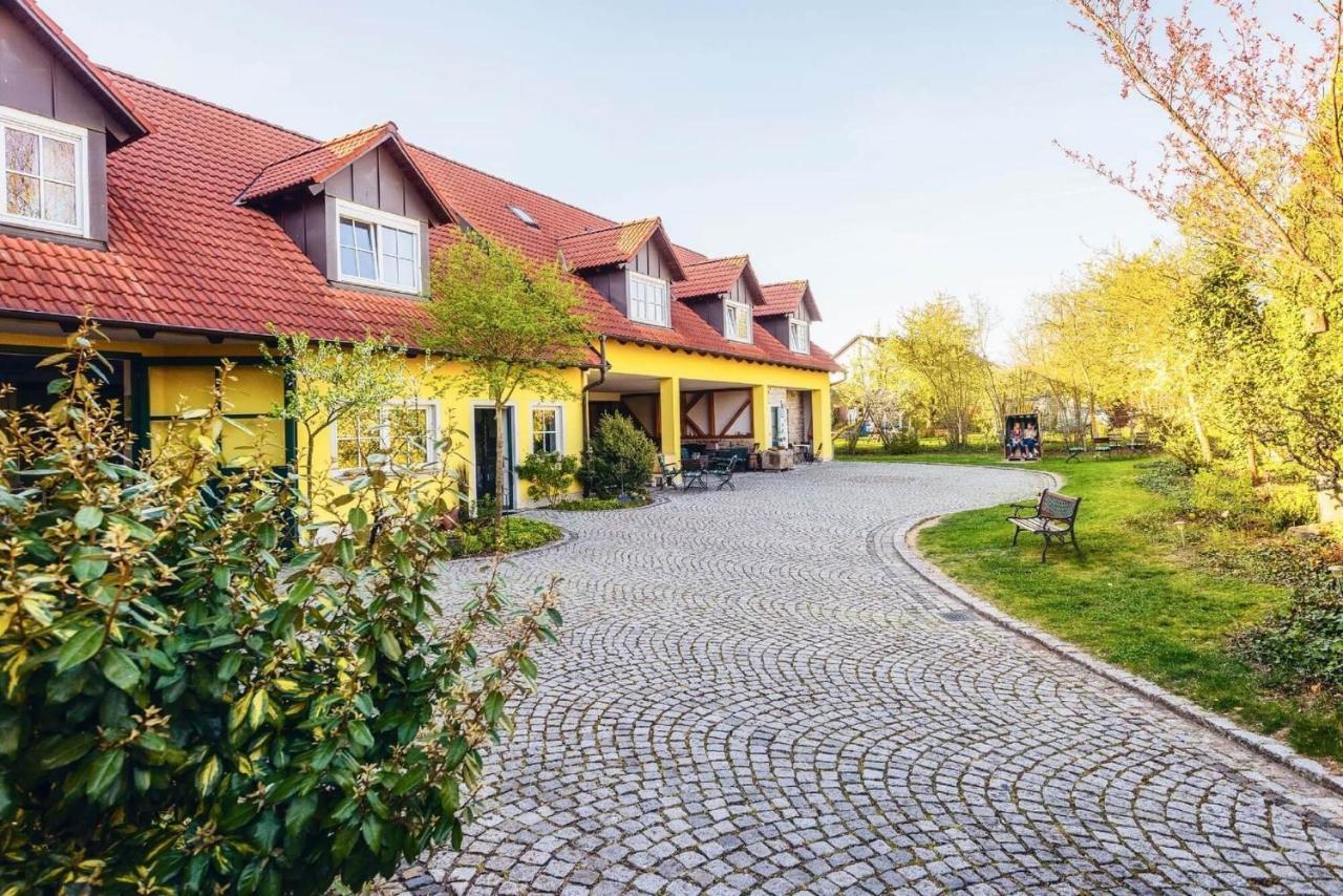 Pension Sankt Urban Sommerach Exterior foto