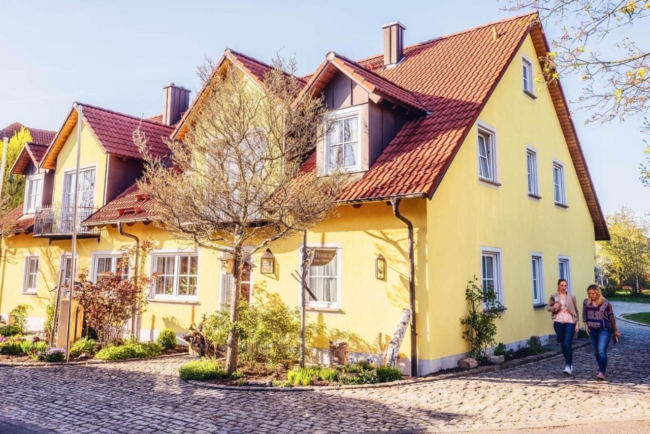 Pension Sankt Urban Sommerach Exterior foto